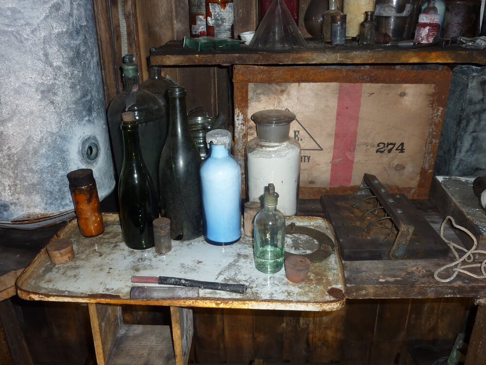 2010-11 Artefacts on the Physics desk, Cape Evans
