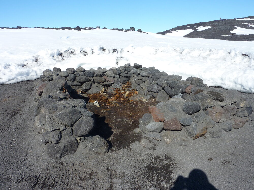 2010-11 Stone hut, Cape Evans