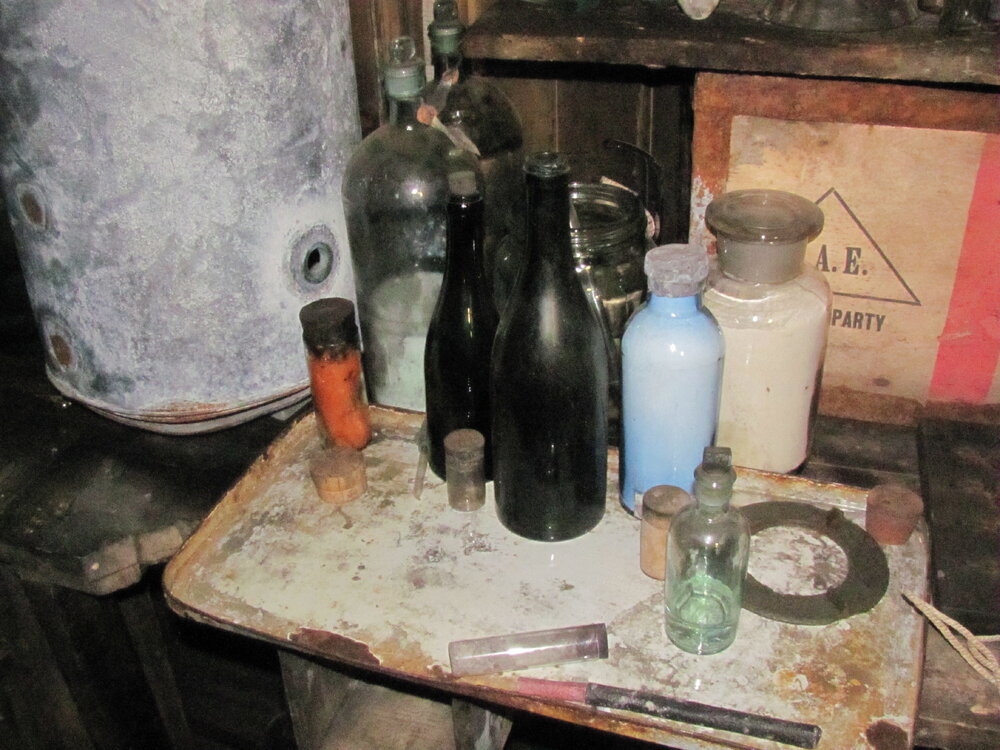 2010-11 Artefacts in the Physical Laboratory inside Scott's 'Terra Nova' hut