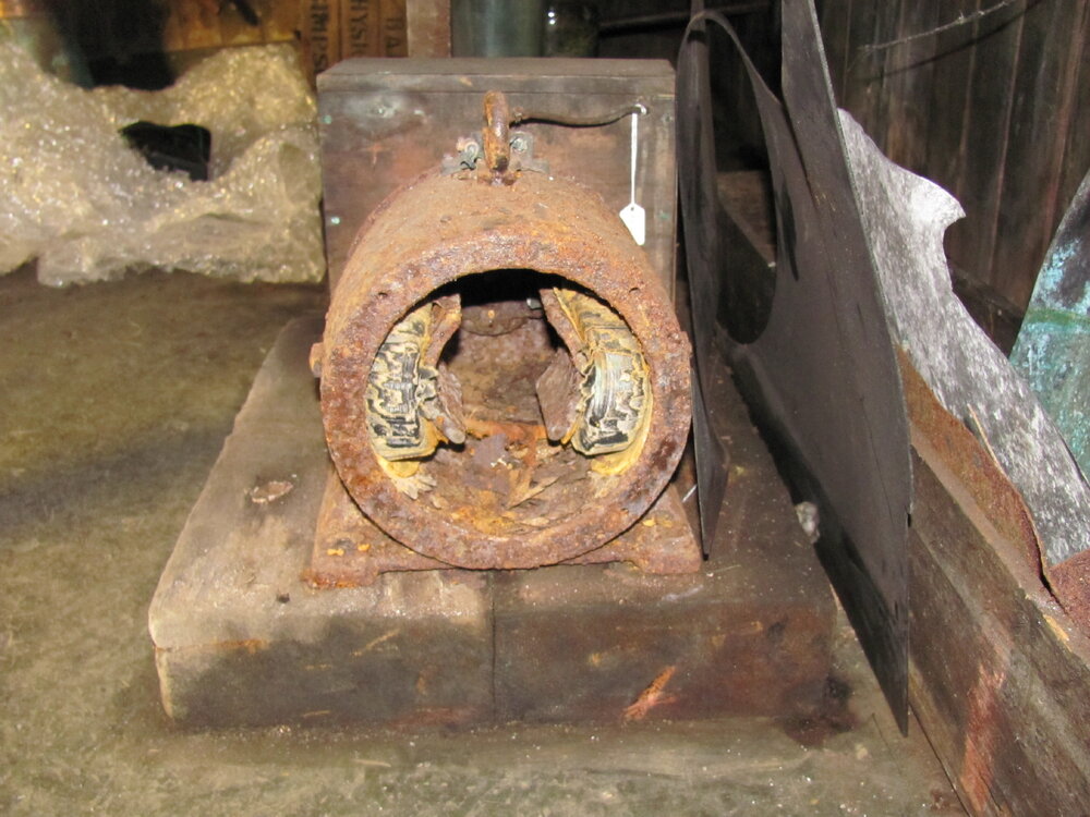 2010-11 Metal survey artefact image in the Physical Laboratory, Cape Evans (019)