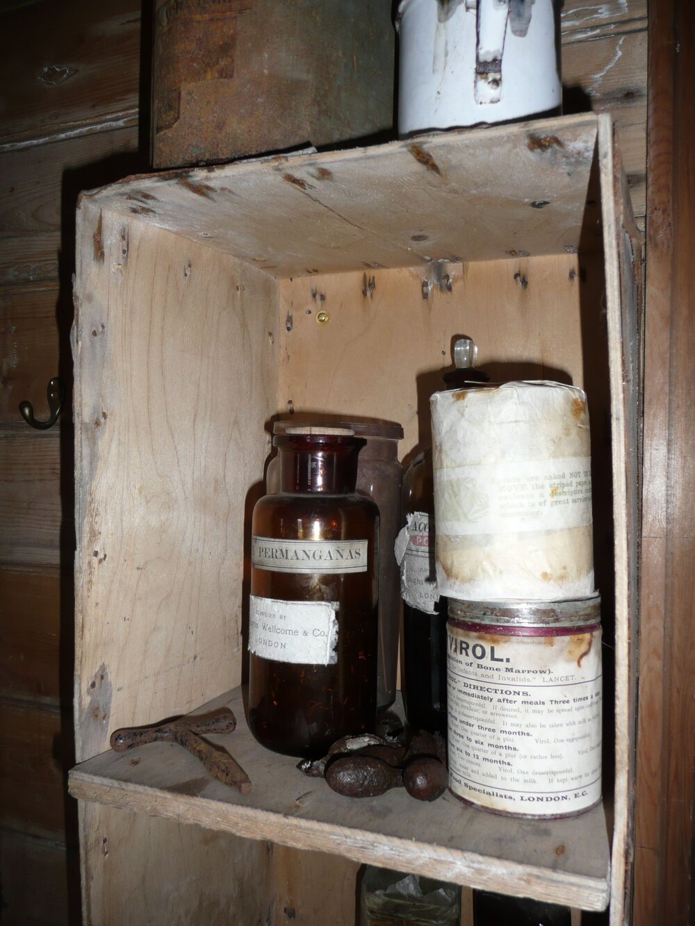 2010-11 Artefacts inside Shackleton's 'Nimrod' hut