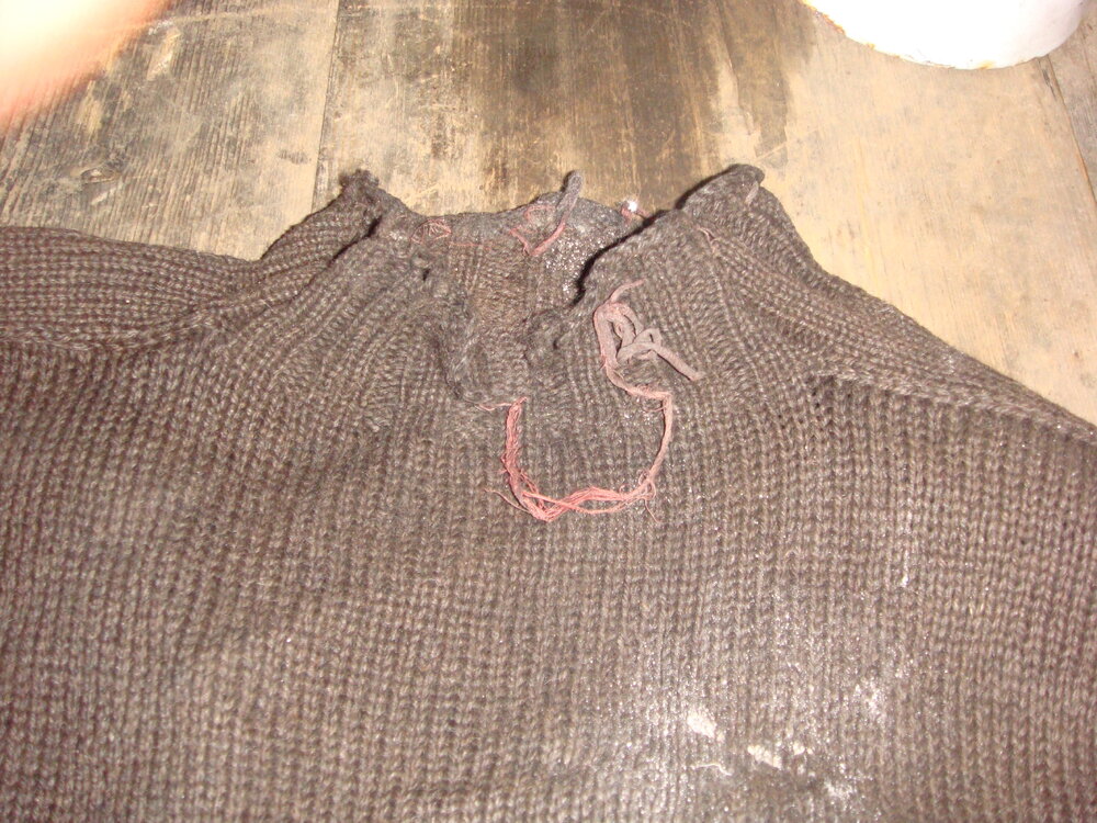 2010-11 Repaired knitwear inside Scott's 'Terra Nova' hut (005)