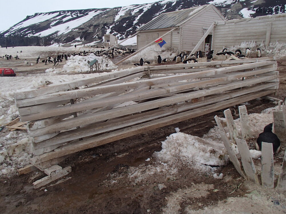 2015-16 Stores hut trusses, as left (005)