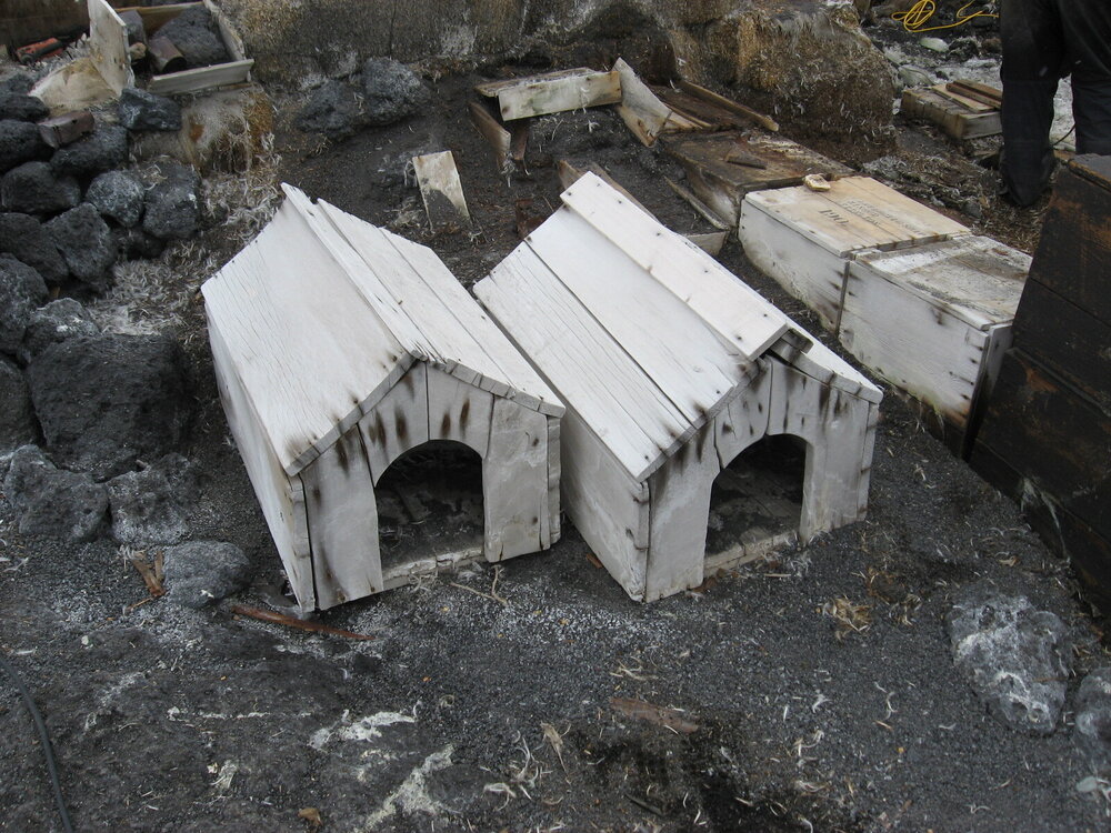 2010-11 Dog kennels outside Shackleton's 'Nimrod' hut, Cape Royds