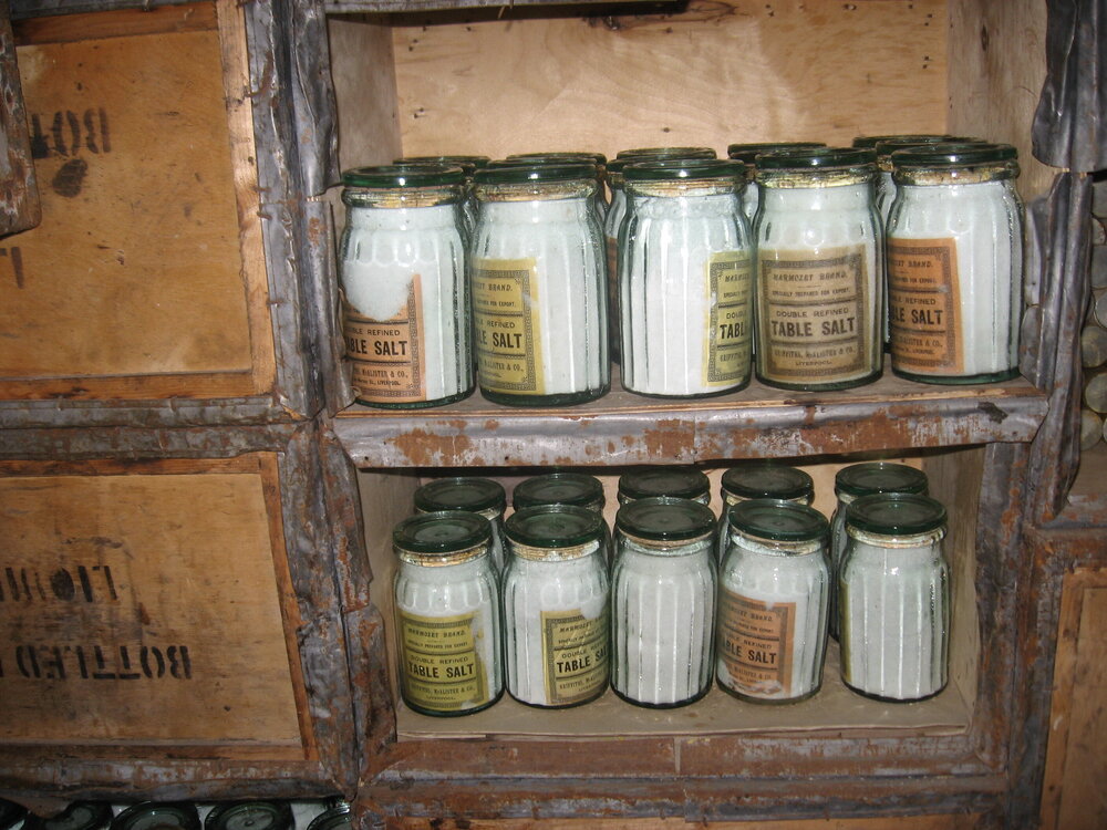 2010-11 Table salt inside Shackleton's 'Nimrod' hut, Cape Royds