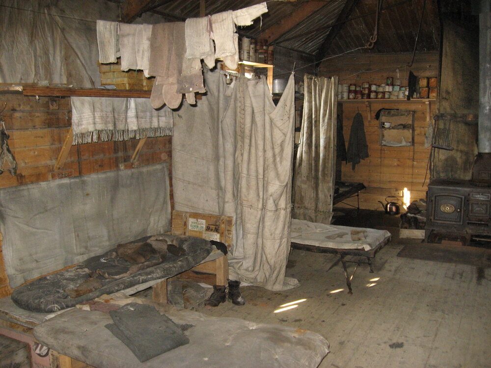 2010-11 Bunks inside Shackleton's 'Nimrod' hut, Cape Royds