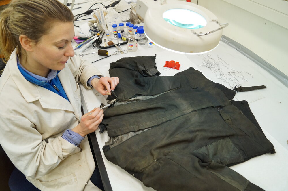 2014 AHT winter conservators at work - Stefanie White in winter conservation lab (003)