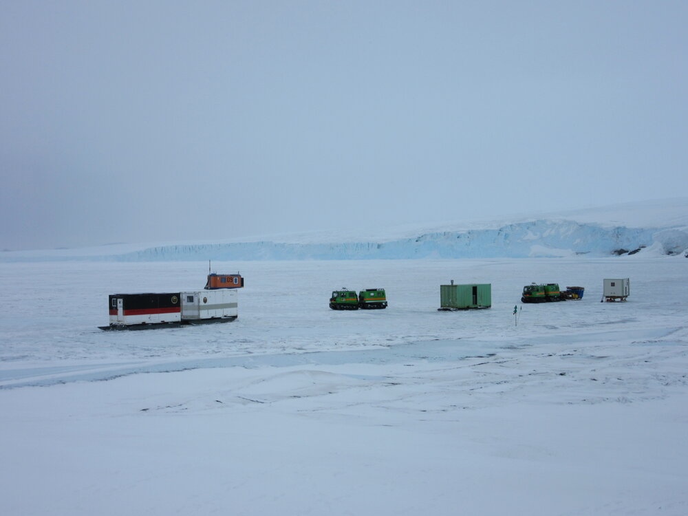 2015-16 Moving camp from Cape Evans (009)