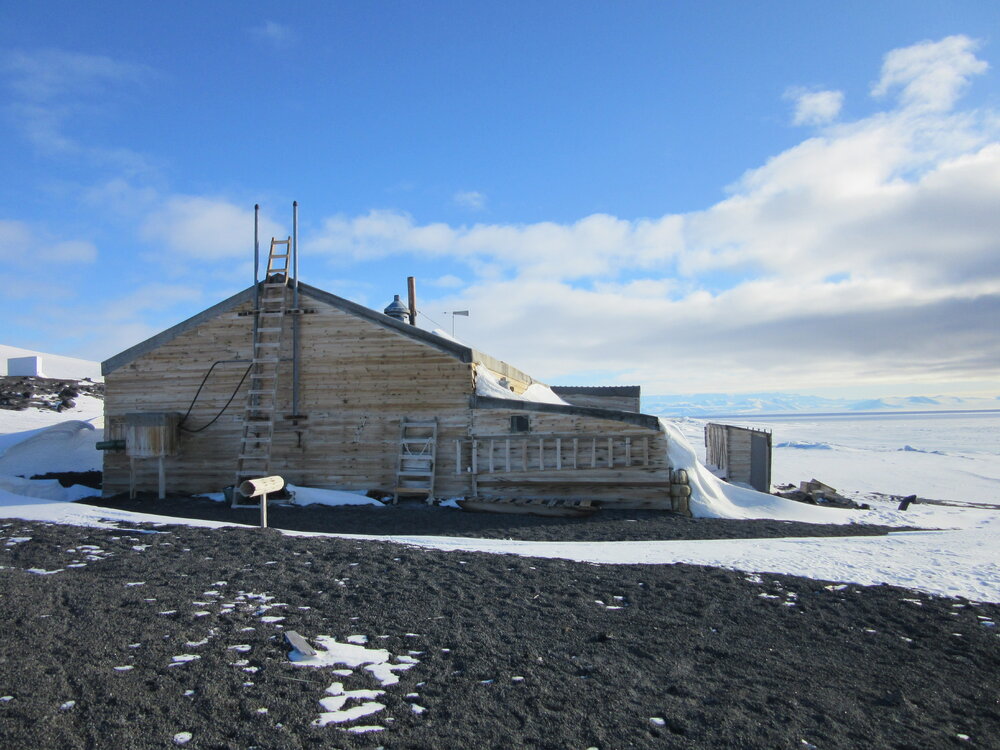 2015-16 Scott's 'Terra Nova' hut inspection, exterior 