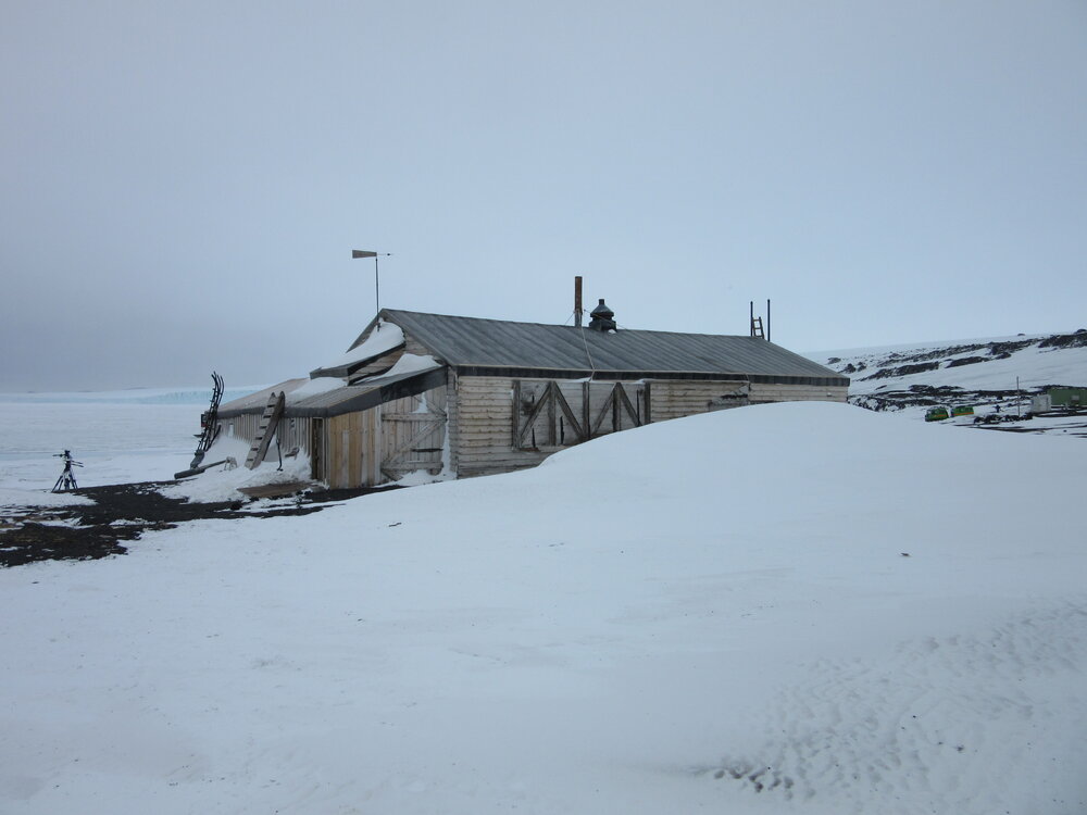 2015-16 Scott's 'Terra Nova' hut inspection, exterior (009)