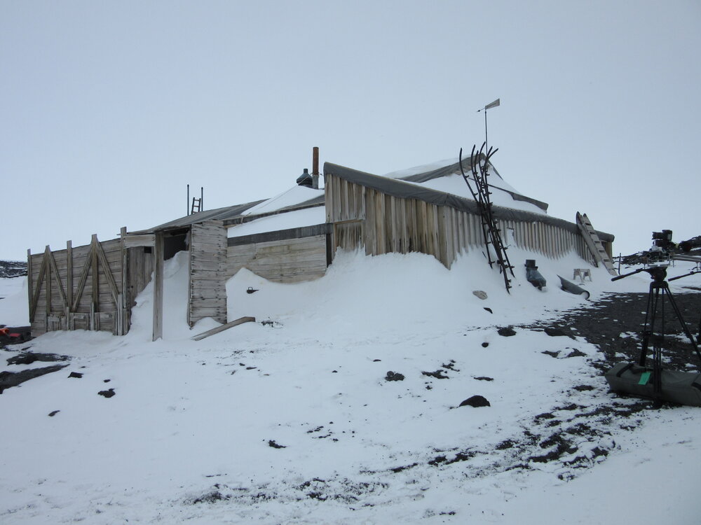 2015-16 Scott's 'Terra Nova' hut inspection, exterior (014)