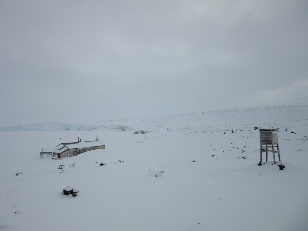 2015-16 Scott's 'Terra Nova' hut and Stevenson Screen