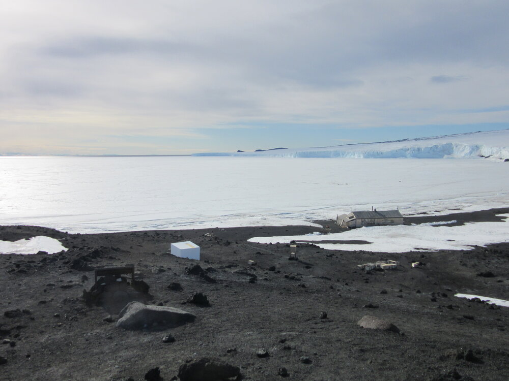 2015-16 Scott's 'Terra Nova' hut and Magnetic hut