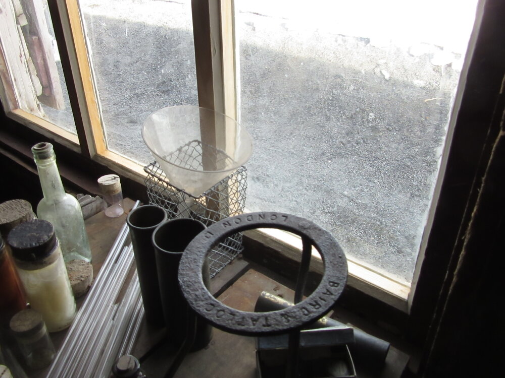 2015-16 Window and biology table, Scott's 'Terra Nova' hut