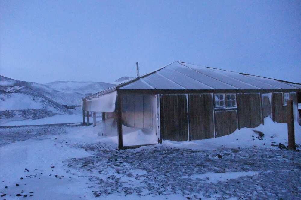Northwest corner, Scott's 'Discovery' hut (001)
