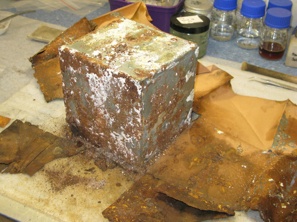 Griffiths McAllister tin and wrapper before treatment (001)