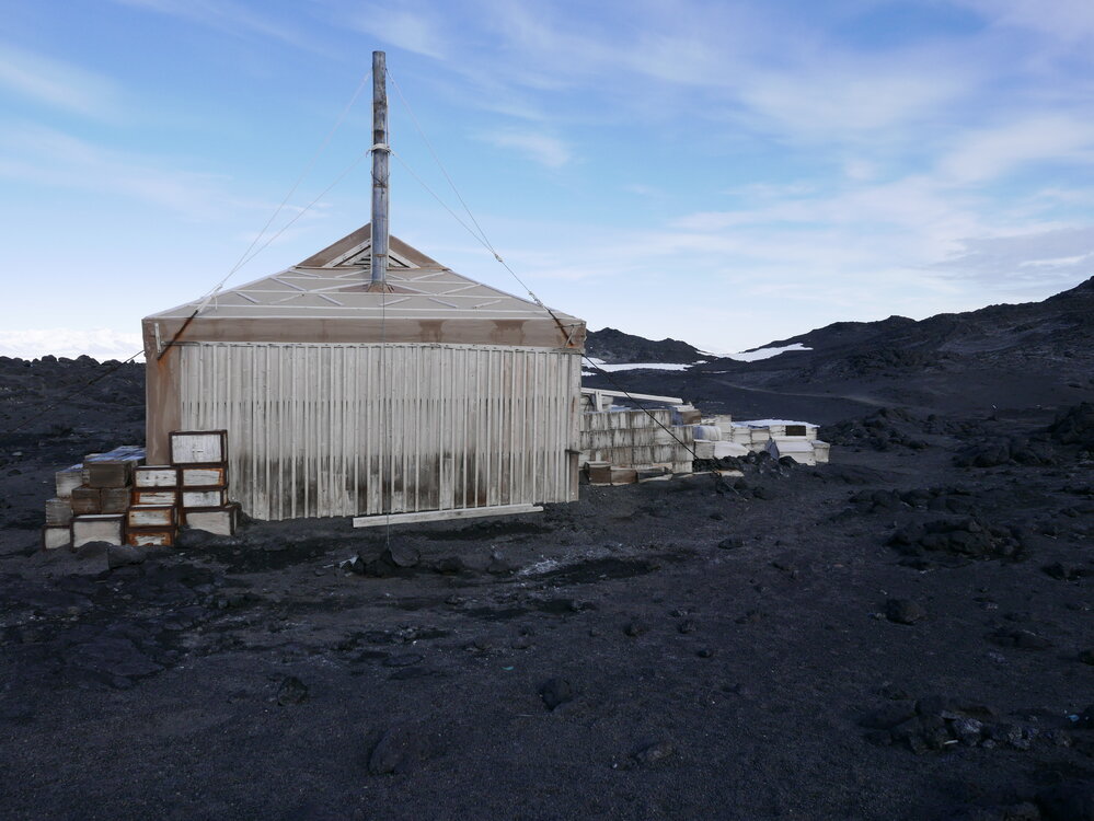2018-19 East wall of Shackleton's 'Nimrod' hut, Cape Royds