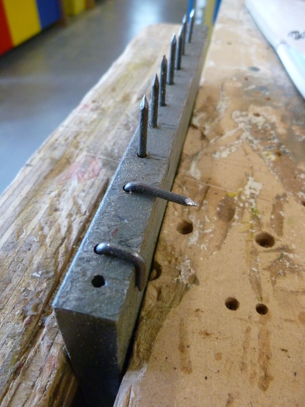 Forming metal staples