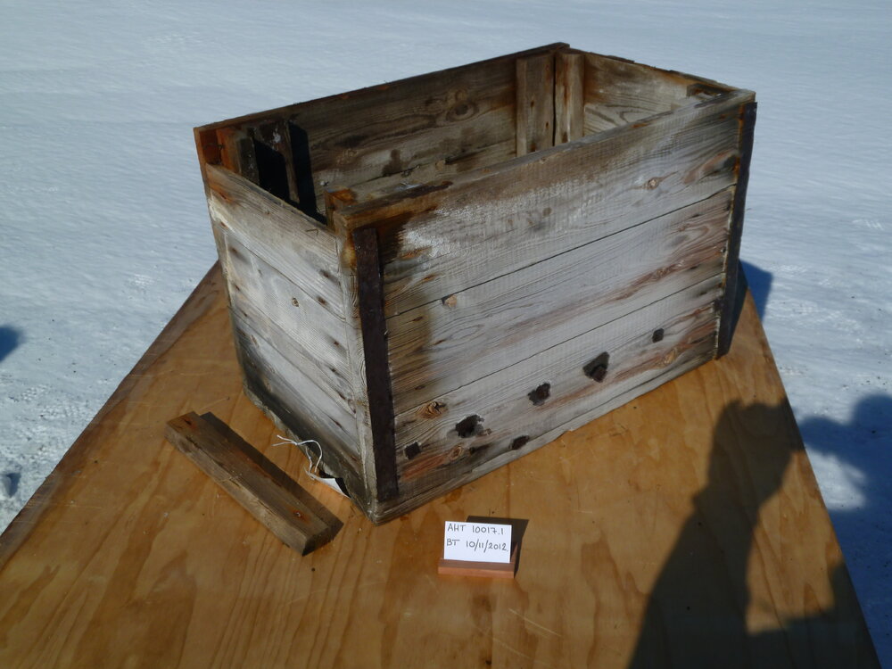 Provision box, Cape Evans (003)