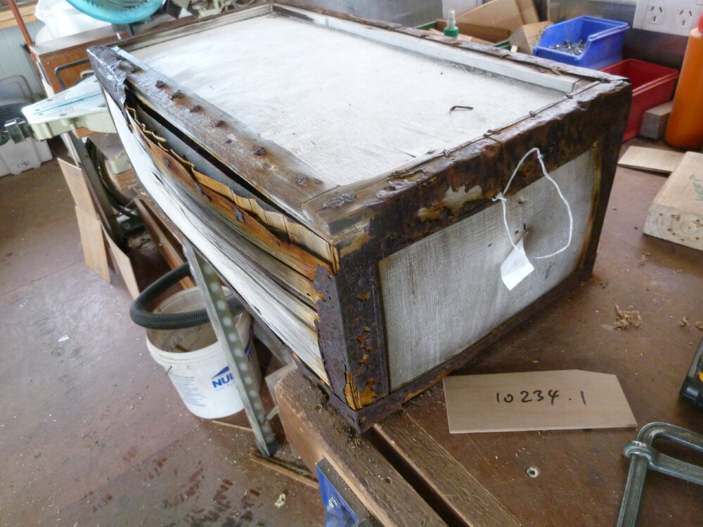 Venesta case before treatment (001)