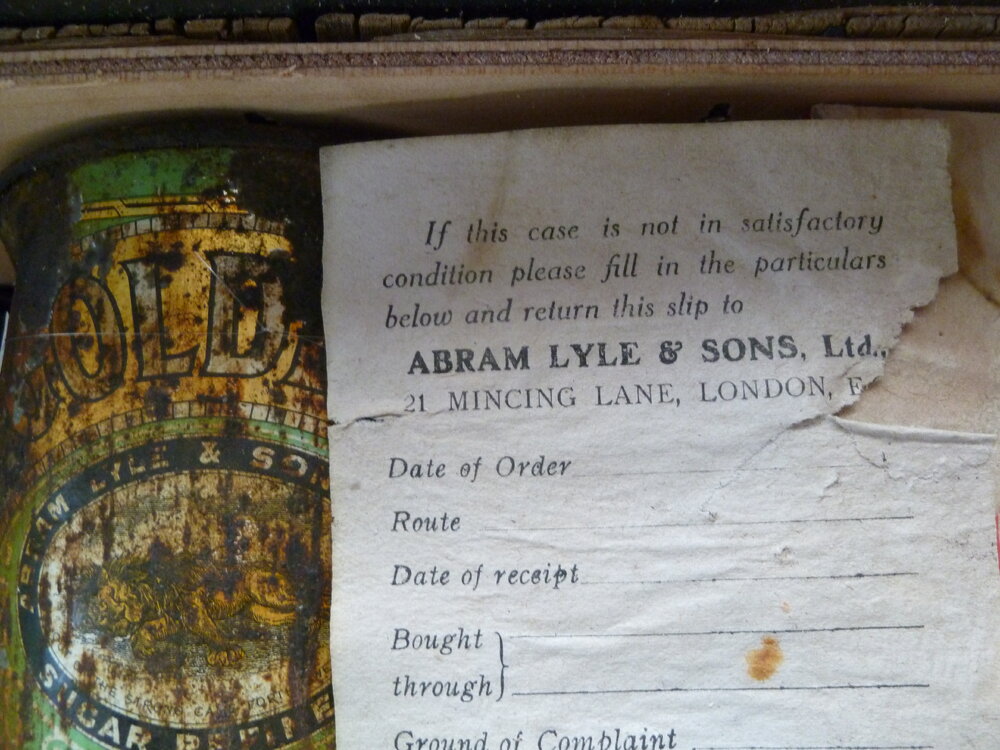 Rehousing artefacts (003)