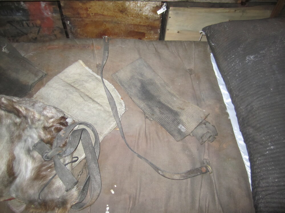 Artefacts on Taylor's bunk, Scott's 'Terra Nova' hut 