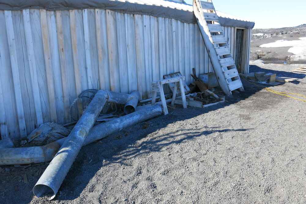 2013-14 Artefacts outside Scott's 'Terra Nova' hut, Cape Evans (003)