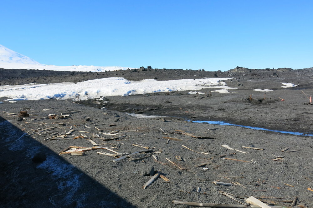 2013-14 Artefacts scattered around Scott's 'Terra Nova' hut, Cape Evans (005)