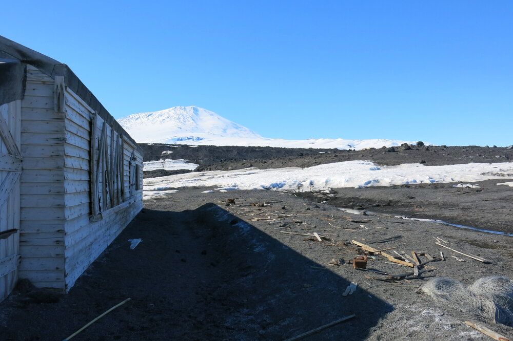 2013-14 Artefacts scattered around Scott's 'Terra Nova' hut, Cape Evans (006)