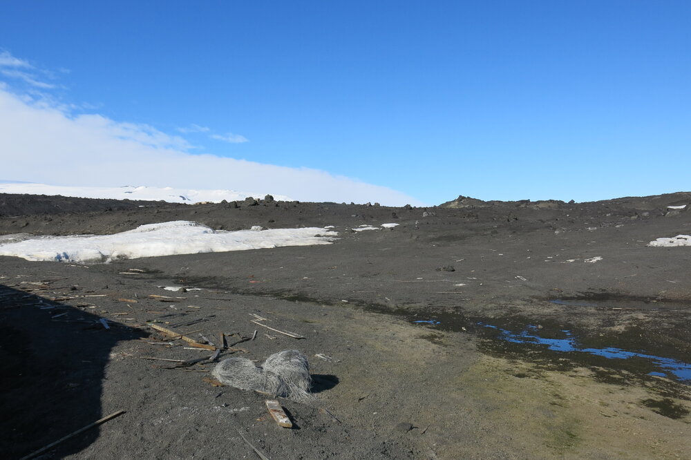 2013-14 Meltwater behind Scott's 'Terra Nova' hut, Cape Evans (002)