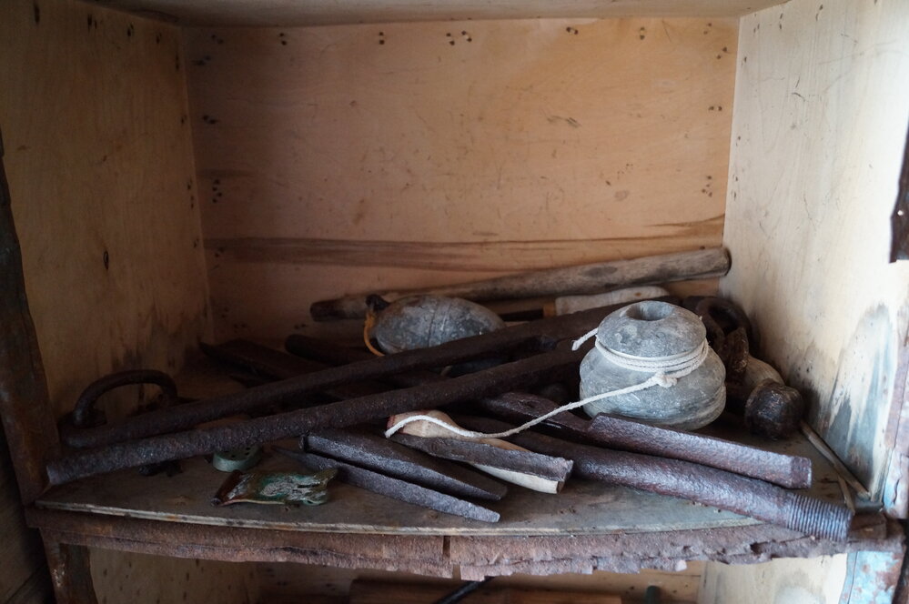 Artefact location plan, corridor in Shackleton's 'Nimrod' hut (001)