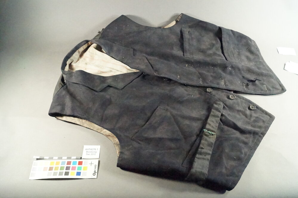 2012-13 Shackleton's 'Nimrod' hut artefact monitoring - waistcoat (002)