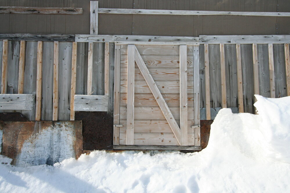 2012-13 Shackleton's 'Nimrod' hut inspection, exterior (012)