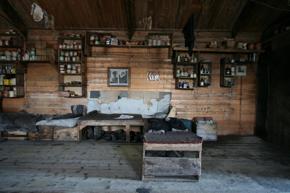 2012-13 Shackleton's 'Nimrod' hut inspection, interior (001)