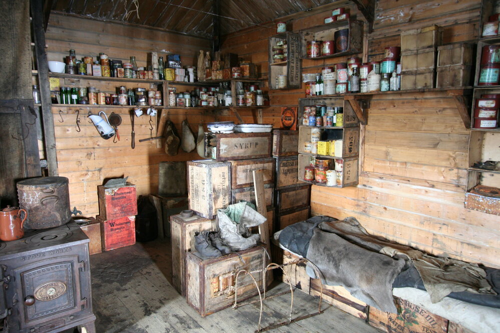 2012-13 Shackleton's 'Nimrod' hut inspection, interior (016)