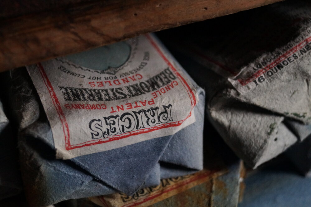Price's candles, Shackleton's 'Nimrod' hut