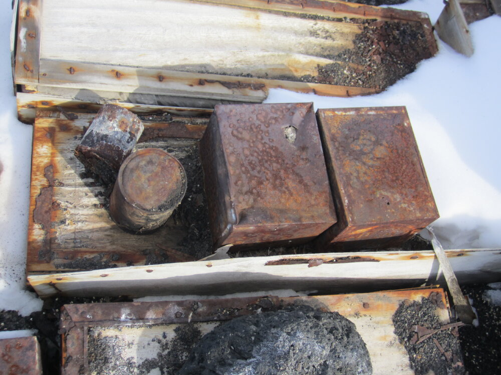 Southern Food cache (010)