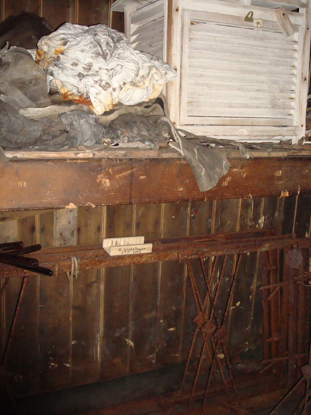 Bed frames, Scott's 'Terra Nova' Hut (008)