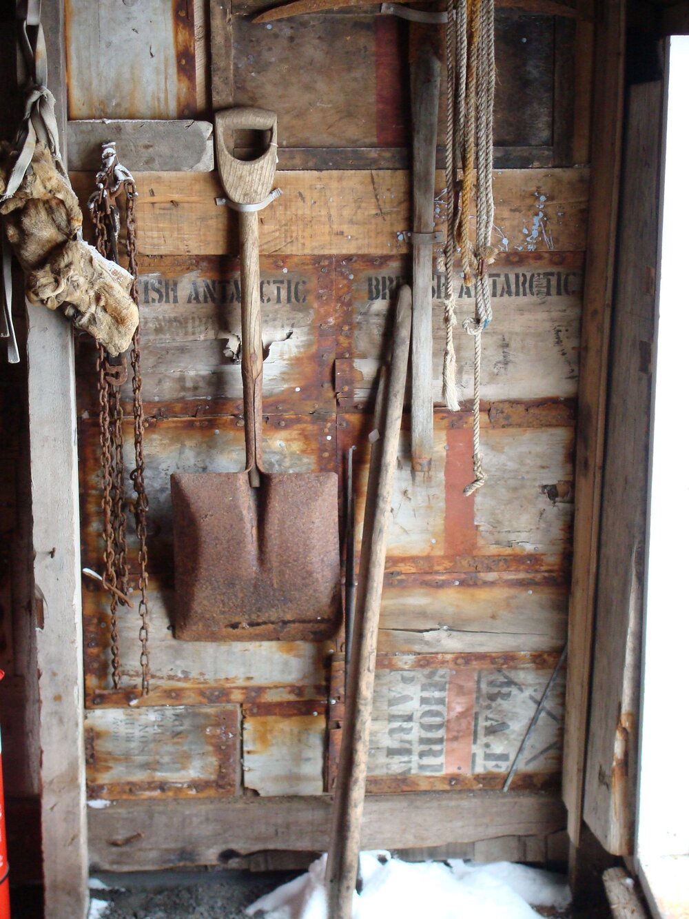 Inside entry to Annex, Scott's&nbsp;'Terra Nova'&nbsp;Hut