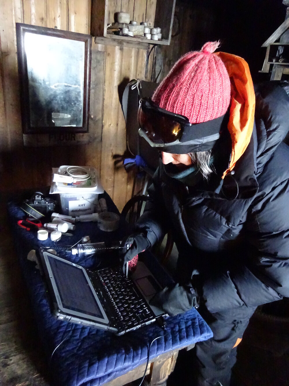2017-18 Scott's 'Terra Nova' hut, conservators at work, AHT's Lizzie Meek