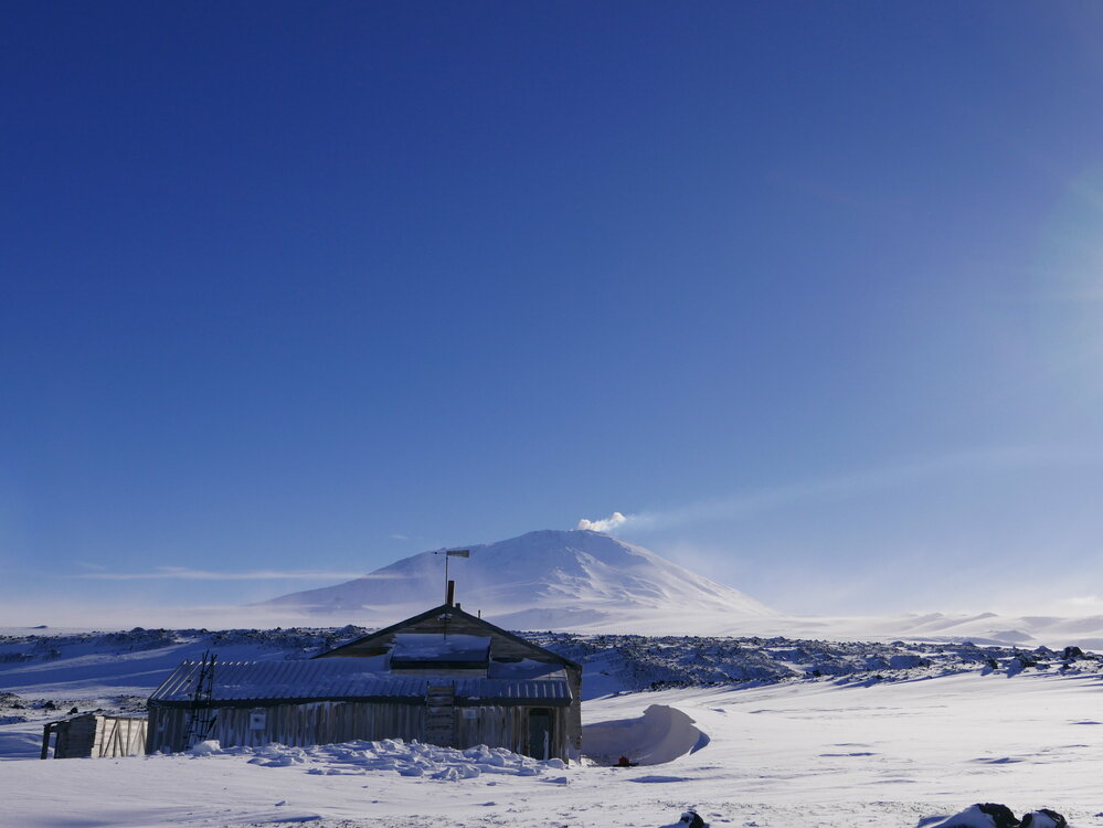 2017-18 Scott's 'Terra Nova' hut and Mount Erebus