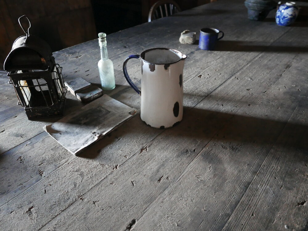 2017-18 Scott's 'Terra Nova' hut, interior, Wardroom table artefacts