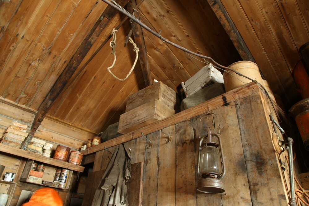2017-18 Shackleton's 'Nimrod' hut, interior, artefacts above Shackleton's room