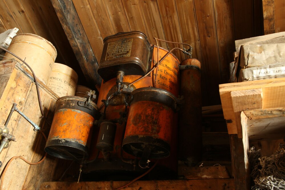 2017-18 Shackleton's 'Nimrod' hut, interior, acetylene plant