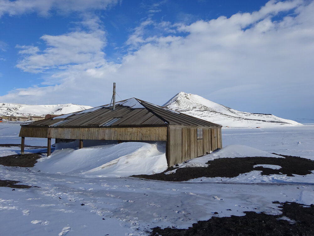 2017-18 Scott's 'Discovery' hut, exterior, North and West elevations