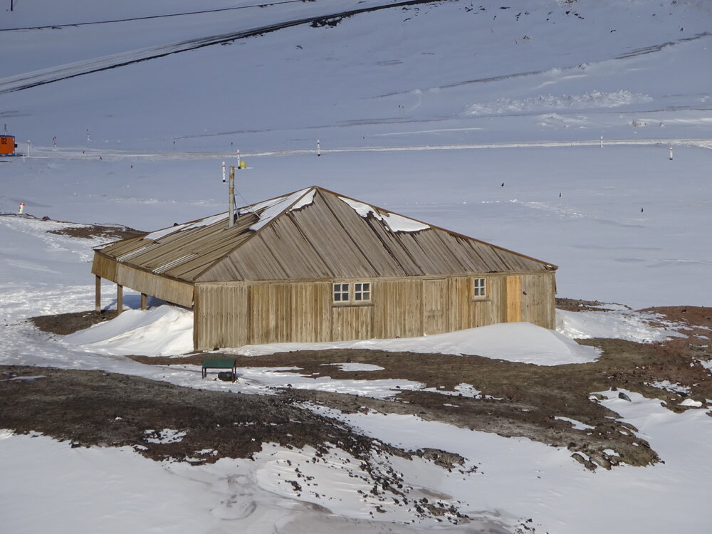 2017-18 Scott's 'Discovery' hut, exterior, North and West elevations