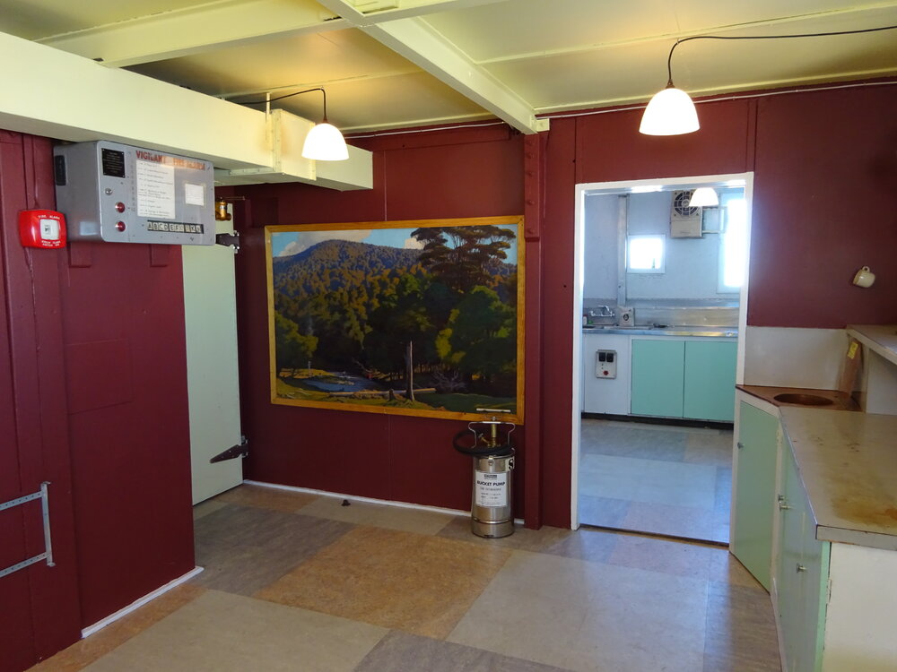 2017-18 Hillary's TAE/IGY hut, interior, Mess Room
