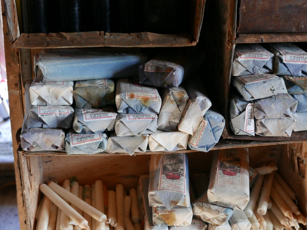 2017-18 Shackleton's 'Nimrod' hut, artefact monitoring, candle packages