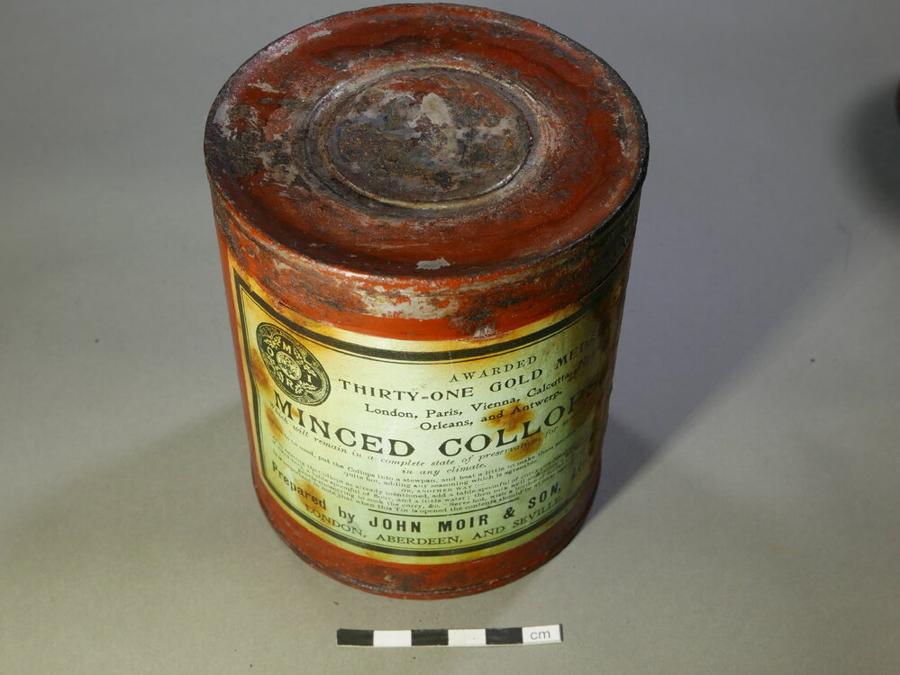 2017-18 Annual artefact monitoring programme, Cape Royds, Minced Collops tin (010)