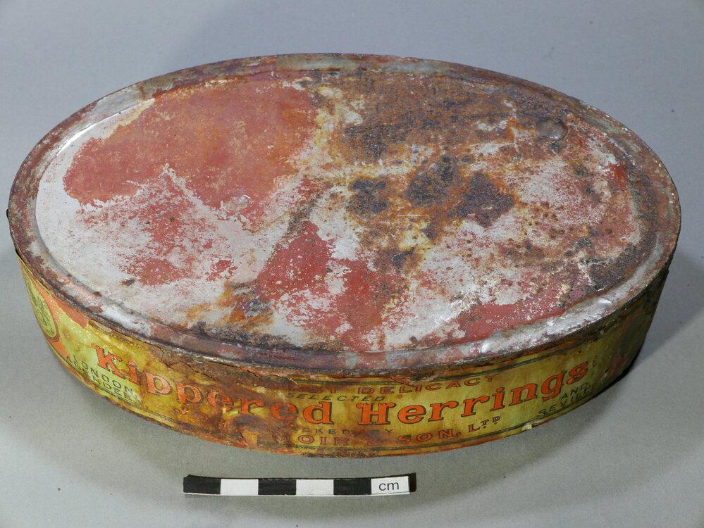 2017-18 Annual artefact monitoring programme, Cape Royds, Kippered Herrings tin (004)